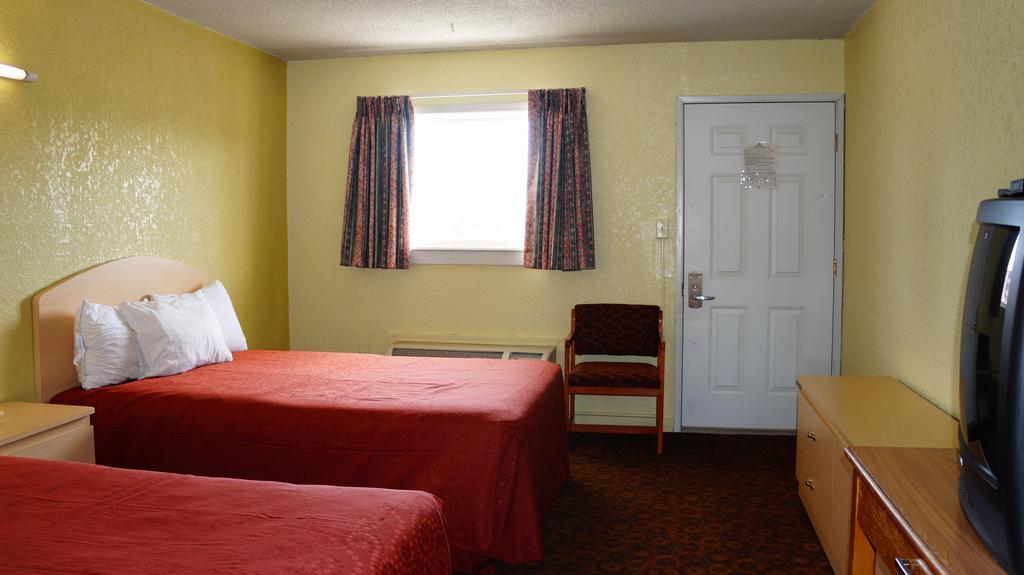 Royale Inn Kansas City Exterior photo